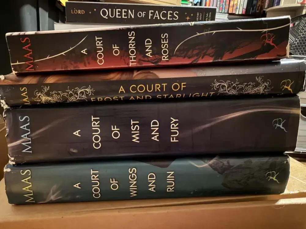 A Court of Thorns and Roses 4-Book Sarah J. Maas Set with Custom Dust Jackets